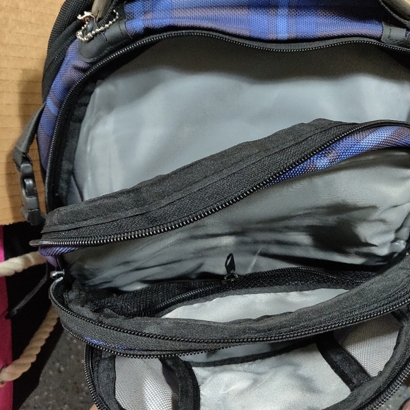 Bookbag - Picture 4 of 6